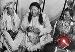 Immagine di Indian la lingua dei segni Montana United States USA, 1931, secondo 37 filmato di repertorio 65675069796