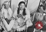 Immagine di Indian la lingua dei segni Montana United States USA, 1931, secondo 40 filmato di repertorio 65675069796