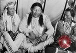 Immagine di Indian la lingua dei segni Montana United States USA, 1931, secondo 42 filmato di repertorio 65675069796