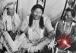 Immagine di Indian la lingua dei segni Montana United States USA, 1931, secondo 48 filmato di repertorio 65675069796