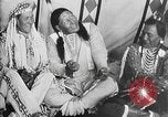 Immagine di Indian la lingua dei segni Montana United States USA, 1931, secondo 54 filmato di repertorio 65675069796