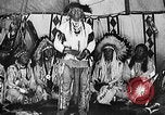 Immagine di Indian la lingua dei segni Montana United States USA, 1931, secondo 21 filmato di repertorio 65675069797