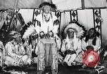 Immagine di Indian la lingua dei segni Montana United States USA, 1931, secondo 53 filmato di repertorio 65675069797