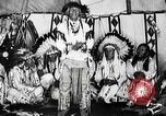 Immagine di Indian la lingua dei segni Montana United States USA, 1931, secondo 55 filmato di repertorio 65675069797
