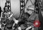 Immagine di Indian la lingua dei segni Montana United States USA, 1931, secondo 10 filmato di repertorio 65675069798