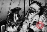 Immagine di Indian la lingua dei segni Montana United States USA, 1931, secondo 38 filmato di repertorio 65675069798