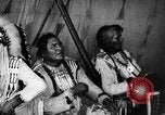 Immagine di Indian la lingua dei segni Montana United States USA, 1931, secondo 44 filmato di repertorio 65675069798