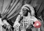 Immagine di Indian la lingua dei segni Montana United States USA, 1931, secondo 48 filmato di repertorio 65675069798
