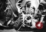 Immagine di Indian la lingua dei segni Montana United States USA, 1931, secondo 53 filmato di repertorio 65675069798