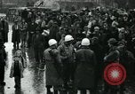 Immagine di Profughi italiani Napoli Italia, 1944, secondo 12 filmato di repertorio 65675069799