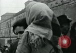 Immagine di Profughi italiani Napoli Italia, 1944, secondo 50 filmato di repertorio 65675069799