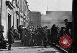 Immagine di Profughi italiani Napoli Italia, 1944, secondo 42 filmato di repertorio 65675069806