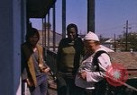Standbild Hippies New Orleans Louisiana USA, 1965, aus Sekunde 6 historischem Filmmaterial Videoclip 65675069818