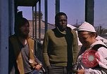 Standbild Hippies New Orleans Louisiana USA, 1965, aus Sekunde 59 historischem Filmmaterial Videoclip 65675069818