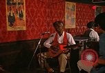 Image guitariste Jewell Stovall New Orleans Louisiana USA, 1965, de la seconde 61 séquences d'archives historiques vidéo 65675069820