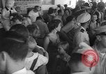 Image les Américains évacuent Port-Au-Prince Haïti, 1963, de la seconde 17 séquences d'archives historiques vidéo 65675069825
