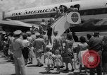 Image les Américains évacuent Port-Au-Prince Haïti, 1963, de la seconde 54 séquences d'archives historiques vidéo 65675069825