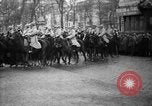 Standbild 4 Kavallerie Tours Frankreich, 1918, aus Sekunde 8 historischem Filmmaterial Videoclip 65675069844