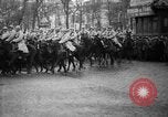 Standbild 4 Kavallerie Tours Frankreich, 1918, aus Sekunde 11 historischem Filmmaterial Videoclip 65675069844