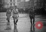 Standbild 4 Kavallerie Tours Frankreich, 1918, aus Sekunde 50 historischem Filmmaterial Videoclip 65675069844