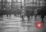Standbild 4 Kavallerie Tours Frankreich, 1918, aus Sekunde 58 historischem Filmmaterial Videoclip 65675069844