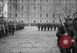 Immagine di Soldati In tournée in Francia, 1918, secondo 23 filmato di repertorio 65675069846