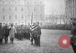Immagine di Soldati In tournée in Francia, 1918, secondo 40 filmato di repertorio 65675069846