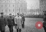 Immagine di Soldati In tournée in Francia, 1918, secondo 45 filmato di repertorio 65675069846