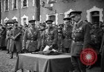 Immagine di Sir David Henderson In tournée in Francia, 1918, secondo 8 filmato di repertorio 65675069847