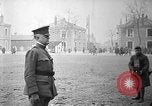 Immagine di Sir David Henderson In tournée in Francia, 1918, secondo 43 filmato di repertorio 65675069847