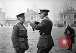 Immagine di Sir David Henderson In tournée in Francia, 1918, secondo 46 filmato di repertorio 65675069847