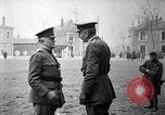 Immagine di Sir David Henderson In tournée in Francia, 1918, secondo 54 filmato di repertorio 65675069847