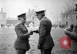 Immagine di Sir David Henderson In tournée in Francia, 1918, secondo 56 filmato di repertorio 65675069847