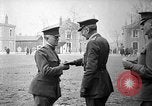 Immagine di Sir David Henderson In tournée in Francia, 1918, secondo 59 filmato di repertorio 65675069847