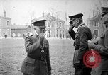 Immagine di Sir David Henderson In tournée in Francia, 1918, secondo 60 filmato di repertorio 65675069847