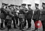 Immagine di John J Pershing In tournée in Francia, 1918, secondo 49 filmato di repertorio 65675069850