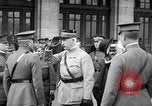 Immagine di John J Pershing In tournée in Francia, 1918, secondo 25 filmato di repertorio 65675069851