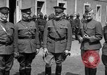 Immagine di John J Pershing In tournée in Francia, 1918, secondo 36 filmato di repertorio 65675069851