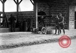 Immagine di John J Pershing In tournée in Francia, 1918, secondo 9 filmato di repertorio 65675069852