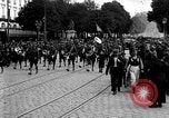 Image soldats des États-Unis Tours France, 1918, de la seconde 4 séquences d'archives historiques vidéo 65675069853