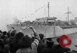 Image SS Marine flasher avec des réfugiés de guerre New York City USA, 1946, de la seconde 11 séquences d'archives historiques vidéo 65675069855