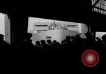 Image SS Marine flasher avec des réfugiés de guerre New York City USA, 1946, de la seconde 37 séquences d'archives historiques vidéo 65675069855
