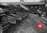 Immagine di Francese vacation in treno Villeneuve Francia, 1937, secondo 45 filmato di repertorio 65675069859