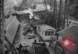 Immagine di Francese vacation in treno Villeneuve Francia, 1937, secondo 48 filmato di repertorio 65675069859