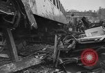 Immagine di Francese vacation in treno Villeneuve Francia, 1937, secondo 61 filmato di repertorio 65675069859
