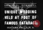 Standbild Hochzeit Niagara Falls New York USA, 1937, aus Sekunde 7 historischem Filmmaterial Videoclip 65675069865