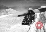 Standbild Weizen ernten Walla Walla Washington USA, 1937, aus Sekunde 46 historischem Filmmaterial Videoclip 65675069866