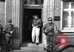 Immagine di L Bernard Montgomery Nieuwkerk in Germania, 1945, secondo 8 filmato di repertorio 65675069869