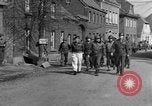 Immagine di L Bernard Montgomery Nieuwkerk in Germania, 1945, secondo 30 filmato di repertorio 65675069869