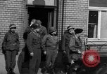 Immagine di L Bernard Montgomery Nieuwkerk in Germania, 1945, secondo 52 filmato di repertorio 65675069869